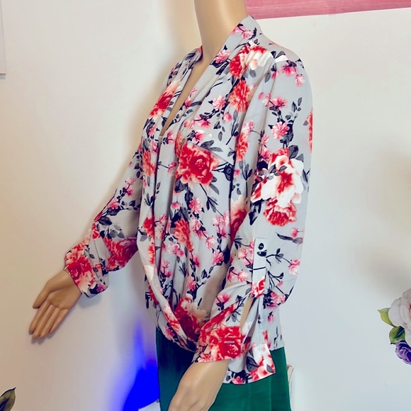 Alfani Blouse - Picture 3 of 9